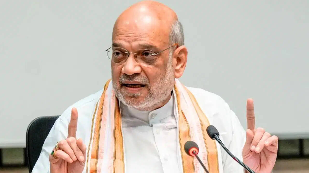 सीमा पर अवैध निर्माणों के खिलाफ सख्त हुए गृह मंत्री शाह, 15 किलोमीटर दायरे में ‘जीरो टॉलरेंस’ के निर्देश