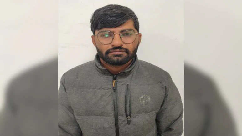 SI भर्ती पेपर लीक 2021: SOG का एक और बड़ा एक्शन, जालोर निवासी सेकंड ग्रेड टीचर गिरफ्तार