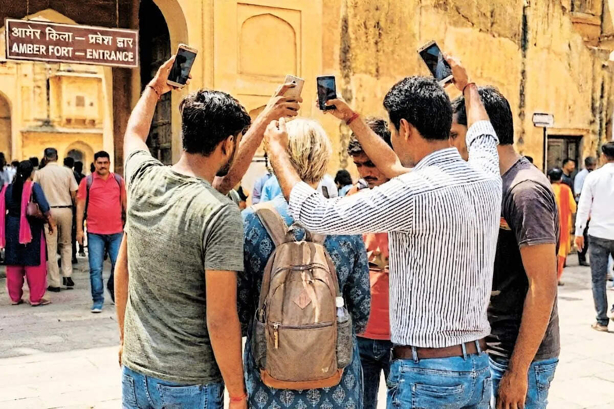 विदेशी महिला पर्यटकों से जुड़ी घटनाओं ने उठाए सवाल, राजस्थान की छवि पर असर को लेकर चिंता