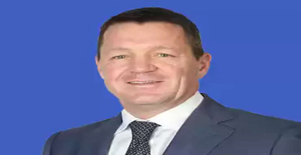 सबसे बुरा दौर बीता, इंडिगो ने 2,200 उड़ानें फिर से शुरू कीं : सीईओ पीटर एल्बर्स