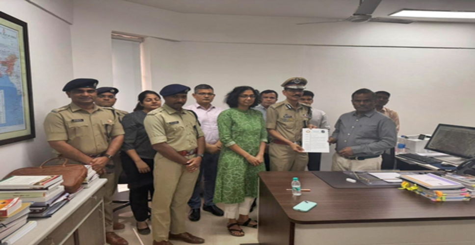 गुजरात आईपीएस एसोसिएशन ने आप विधायक की टिप्पणियों के खिलाफ चुनाव आयोग को ज्ञापन सौंपा