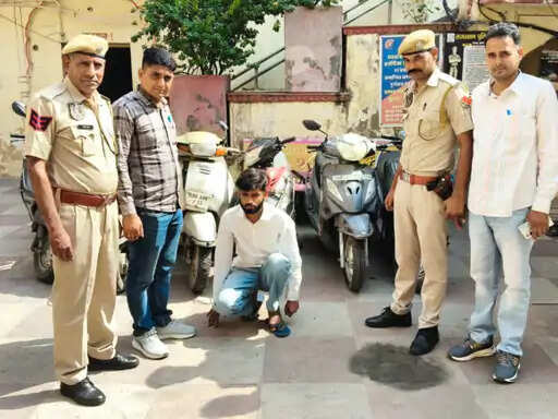 जयपुर में हिस्ट्रीशीटर 24वीं बार गिरफ्तार, चोरी की 6 स्कूटी बरामद; 50 से ज्यादा CCTV फुटेज खंगालकर पकड़ा
