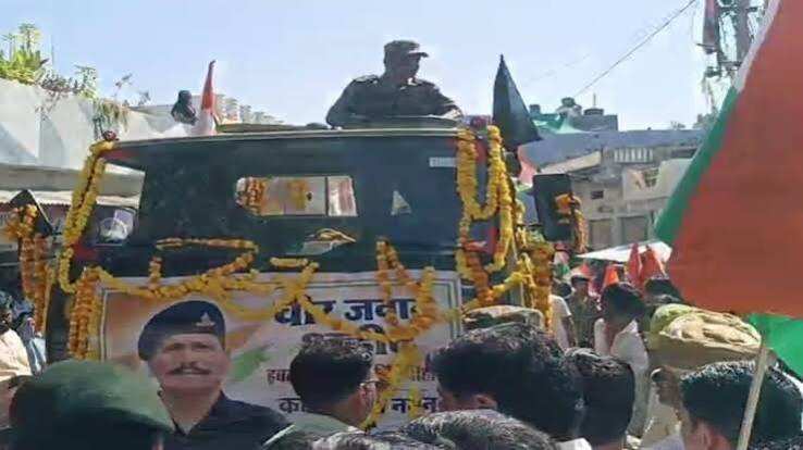 असम में ड्यूटी के दौरान हार्ट अटैक से चित्तौड़गढ़ के जवान की मौत, वीडियो में जाने 25 दिन बाद मिलनी थी पदोन्नति; पत्नी वर्दी लेकर रो पड़ीं