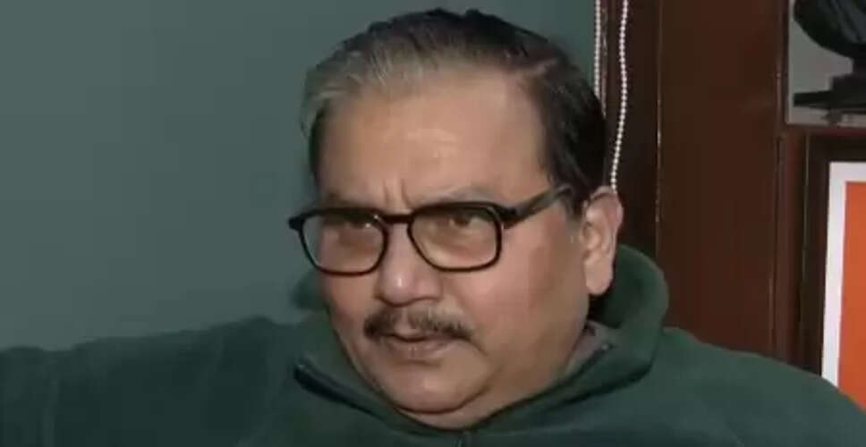 शशि थरूर की तारीफ पर सांसद मनोज झा का तंज, बिहार का काम सिर्फ मजदूर सप्लाई करना