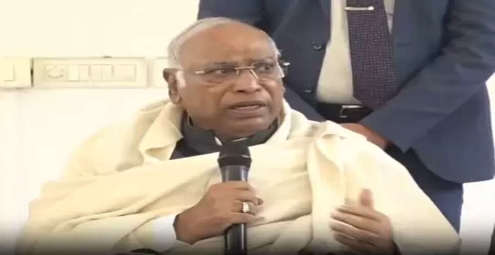 नेशनल हेराल्ड मामला बदले की भावना से प्रेरित, सत्य की हुई जीत: मल्लिकार्जुन खड़गे