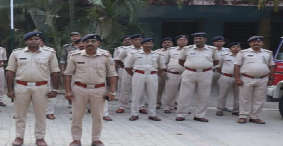 झारखंड में संयुक्त असैनिक सेवा परीक्षा को लेकर प्रशासन अलर्ट, पेपर लीक रोकने के लिए होटलों में की छापेमारी