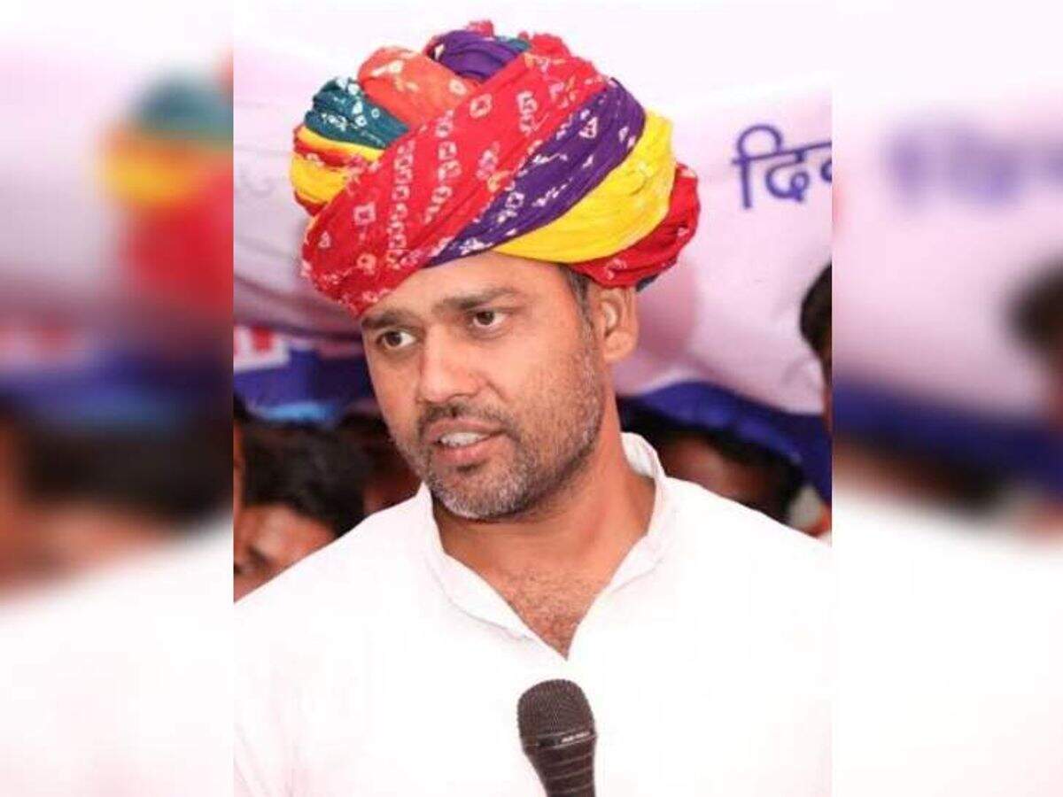 राजस्थान की राजनीति में हलचल, कांग्रेस विधायक अशोक चांदना पर FIR, एक्सक्लूसिव वीडियो में देंखे ईओ को धमकाने का आरोप