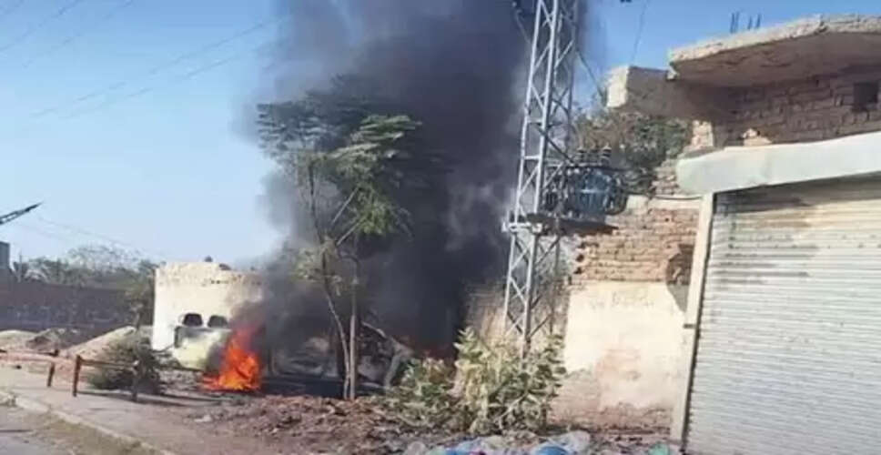 पाकिस्तान: केपी में असिस्टेंट कमिश्नर के वाहन पर हमला, 3 की मौत