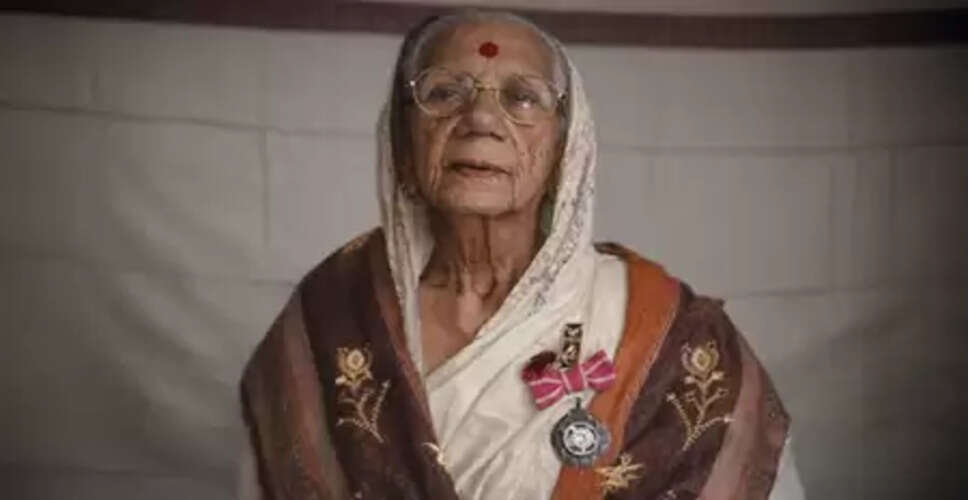 यमुनाबाई वाईकर: लावणी सम्राज्ञी के सुरों पर जब बिरजू महाराज थिरके, सड़क पर नाचने से लेकर पद्मश्री अवार्ड तक का सफर किया तय