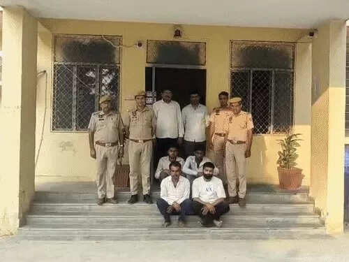 जयपुर में 6 साल के बच्चे की किडनैपिंग का 48 घंटे में खुलासा, पिता ने ही चाचा और 2 कर्मचारियों के साथ मिलकर किया अपहरण