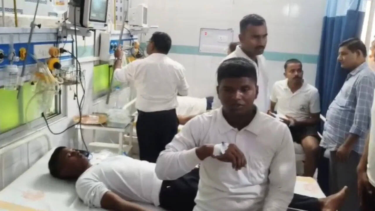 बांका पुलिस लाइन में फूड पॉइजनिंग से 100 से अधिक जवान बीमार, हड़कंप मचा