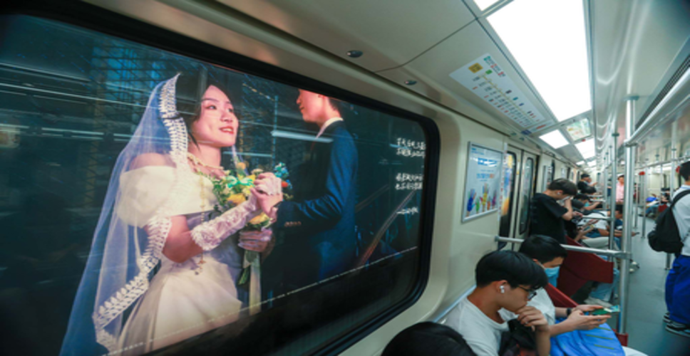 चीन के विज्ञापन उद्योग का राजस्व पहली बार 20 खरब युआन के पार