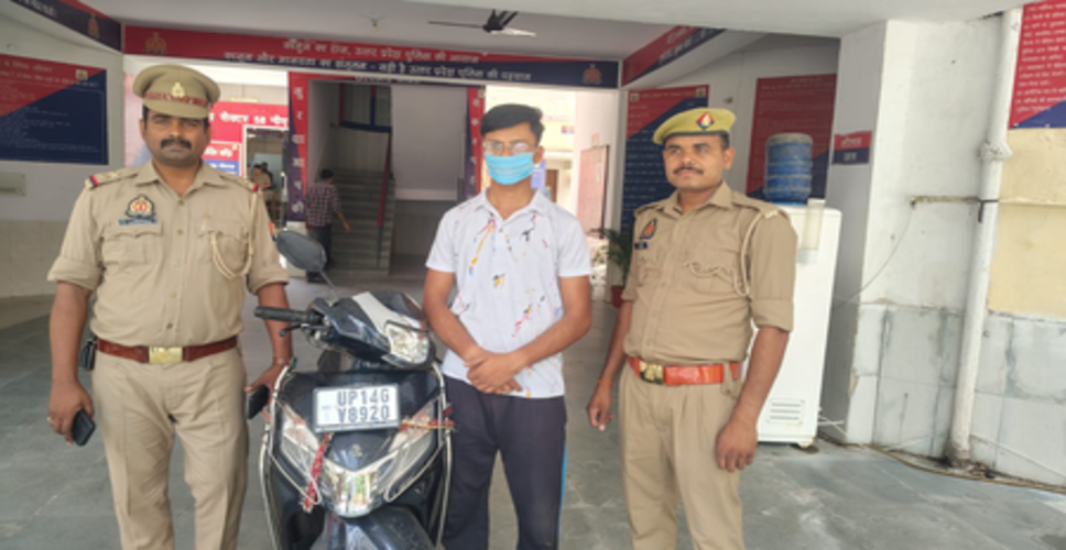 महिलाओं पर कैंची से हमला करने वाला साइको आरोपी गिरफ्तार, स्कूटी से करता था पीछा
