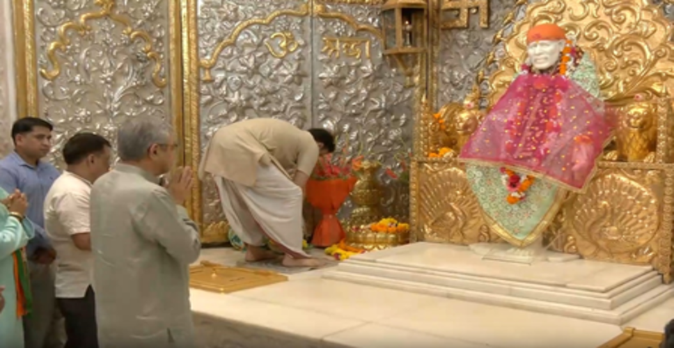 पीएम मोदी के 12 वर्ष पूरे होने पर मंदिर पहुंचे भाजपा नेता, अश्विनी वैष्णव ने बताया 'हर भारतीय के लिए गर्व का क्षण'