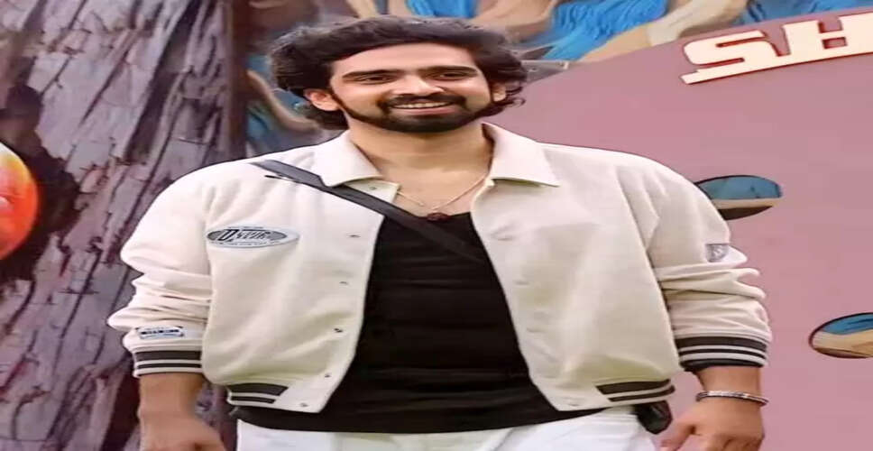 बिग बॉस 19 : शो के बीच बदली इमेज, अमाल मलिक स्ट्रेटेजी से बने ट्राफी के मजबूत दावेदार