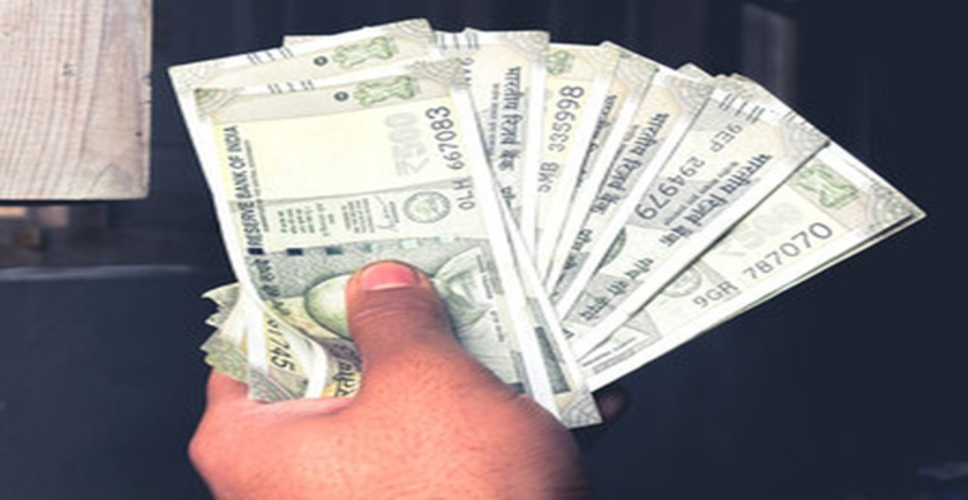 8वां वेतन आयोग: कर्मचारियों की सैलरी और पेंशन पर क्या असर होगा?