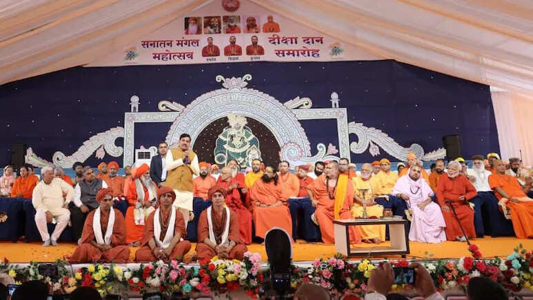 डॉ. मोहन यादव का भीलवाड़ा दौरा, सनातन मंगल महोत्सव और दीक्षा दान समारोह में लिया हिस्सा