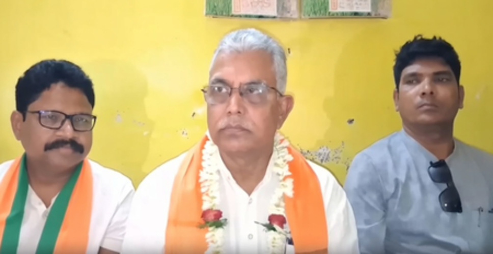 पूरे बंगाल में अराजकता, यहां राष्ट्रविरोधी ताकतें सक्रिय: दिलीप घोष