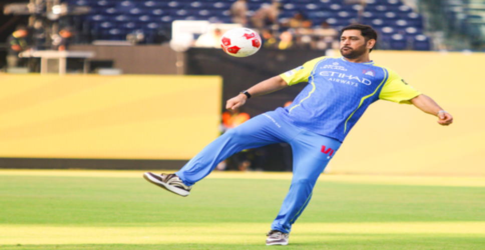 आईपीएल 2026: धोनी की वापसी में होगी अभी और देरी, हेड कोच स्टीफन फ्लेमिंग ने दिया संकेत