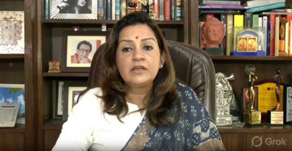 लोकसभा अध्यक्ष को निष्पक्ष होना चाहिए, अविश्वास प्रस्ताव लाना जरूरी था: प्रियंका चतुर्वेदी