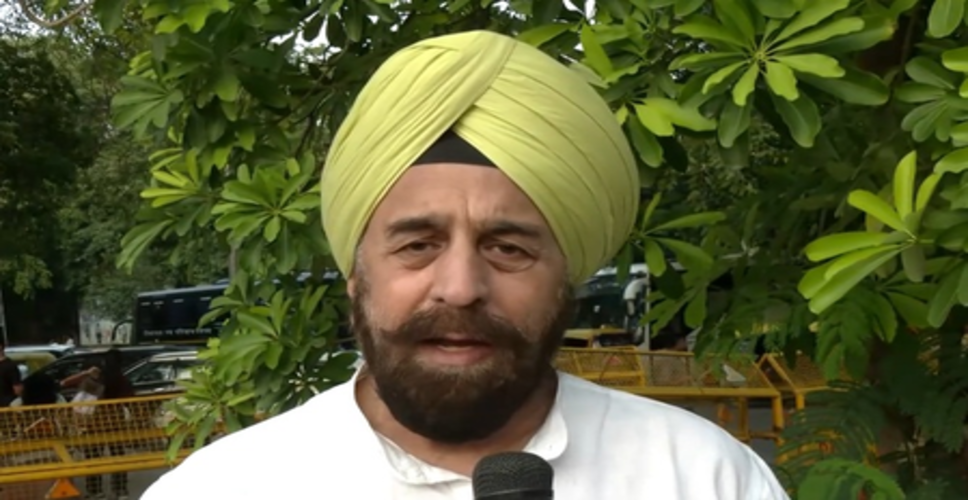 ईवीएम आगजनी विवाद पर आरपी सिंह की सलाह, बोले- यह दुर्घटना है, राजनीति न करें