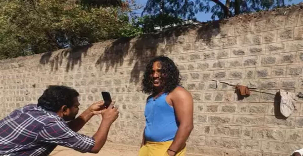 बेल्लारी जेल में वायरल तस्वीरों से विवाद, दिखी कैदियों की आलीशान जिंदगी