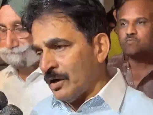 केसी वेणुगोपाल बोले- PM मोदी के सामने सरेंडर नहीं करेगी कांग्रेस, CEC ज्ञानेश कुमार को लेकर केंद्र पर साधा निशाना