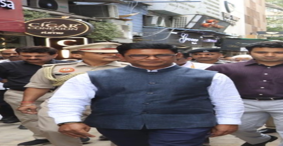दिल्ली: मानसून से पहले एनडीएमसी ने सड़क कटाई पर प्रतिबंध लगाया