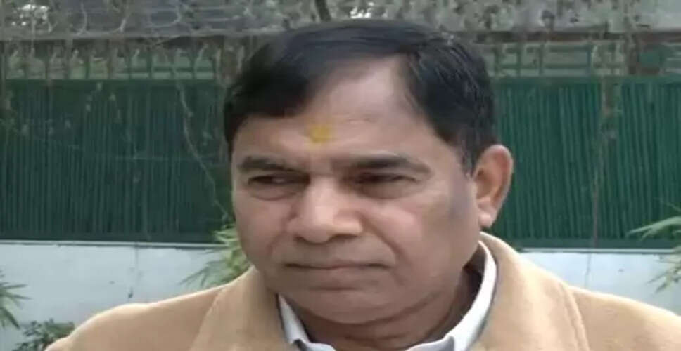 ममता बनर्जी ने पद का दुरुपयोग किया, दस्तावेज ईडी को जमा कराएं : योगेंद्र चंदोलिया