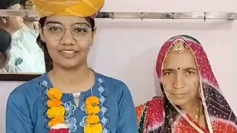 जोधपुर की अनीता देवड़ा बनी IAS, UPSC 2025 की सफलता ने बदली परिवार की जिंदगी