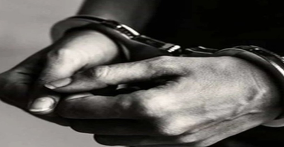 बिहार: नालंदा में रिश्वतखोरी के आरोप में स्वास्थ्य अधिकारी गिरफ्तार