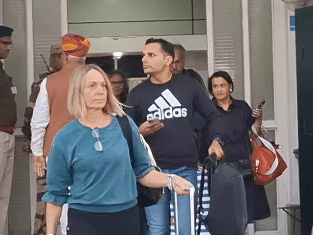 नए साल से पहले जोधपुर पुलिस ने पुख्ता किए इंतजाम, वीडियो मे देखें पर्यटकों की सुरक्षा के लिए शुरू होगा ‘ब्लू गार्ड पोर्टल’