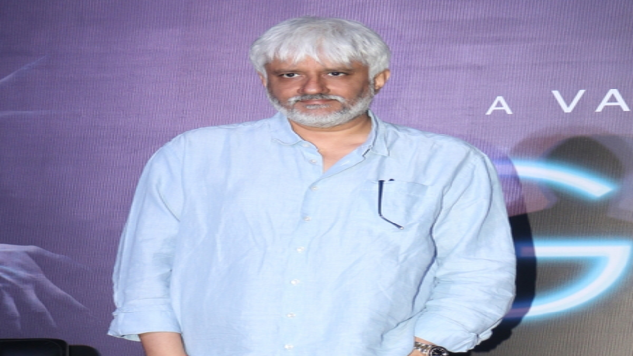 'ब्लैक फ्राइडे' को लेकर विक्रम भट्ट ने किया सेंसर बोर्ड का समर्थन, बोले- 'कोर्ट का फैसला आने तक रिलीज रोकना सही था'