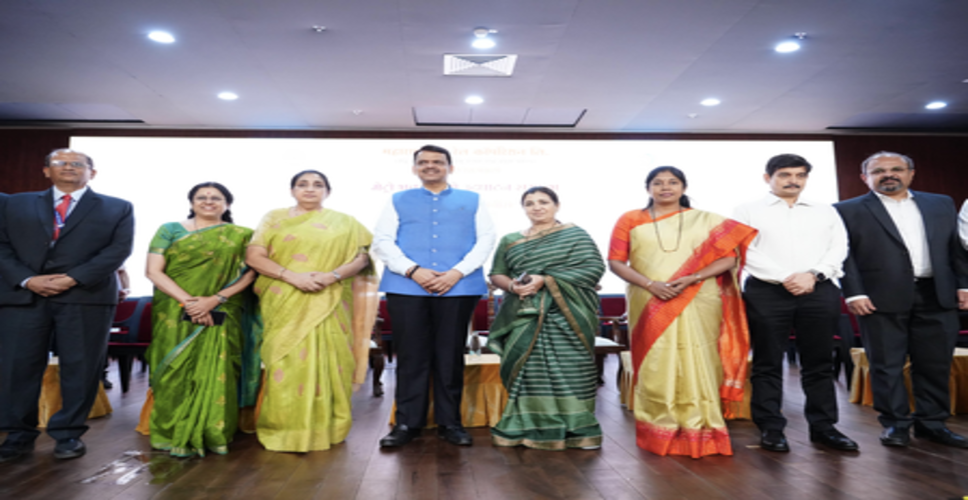 महाराष्ट्र : सीएम देवेंद्र फडणवीस ने पुणे में नवनिर्मित मेट्रो भवन का उद्घाटन किया, उपमुख्यमंत्री सुनेत्रा पवार भी रहीं मौजूद