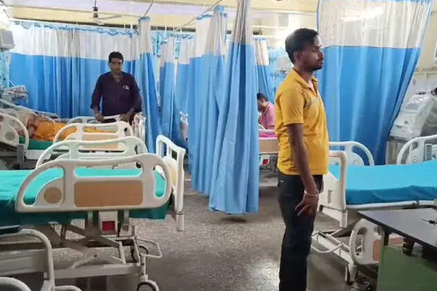 अलवर सरकारी अस्पताल में विवाद, नर्सिंग ऑफिसर पर मरीज से अभद्रता और धमकी देने का आरोप, वीडियो वायरल