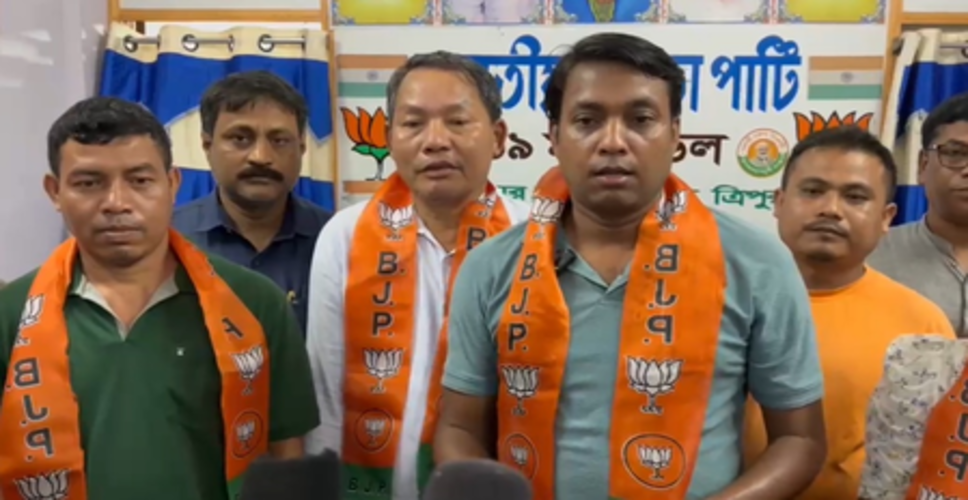 त्रिपुरा में भाजपा पर भरोसा, 4 परिवारों के 18 वोटर्स पार्टी में शामिल