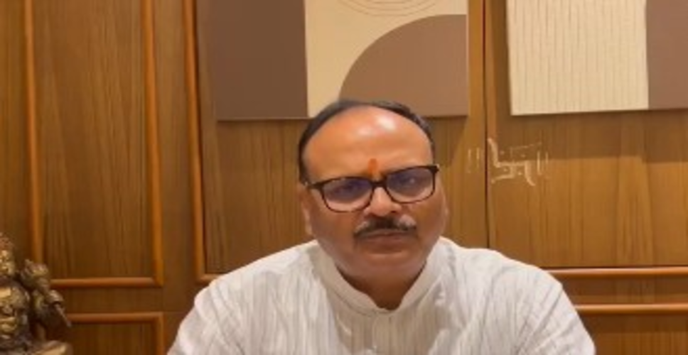 डिप्&zwj;टी सीएम ब्रजेश पाठक का अखिलेश पर निशाना, बोले- अफवाहों से नहीं चलेगा झूठ का नैरेटिव