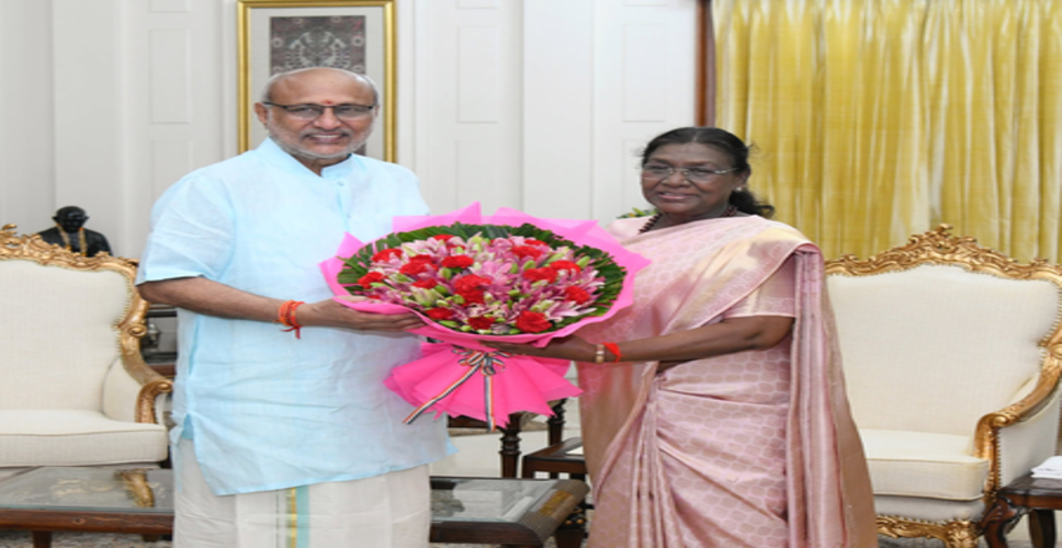 जन्मदिन पर राष्ट्रपति मुर्मु को उपराष्ट्रपति ने दी शुभकामनाएं, कहा- 'जनसेवा को समर्पित है उनका जीवन'