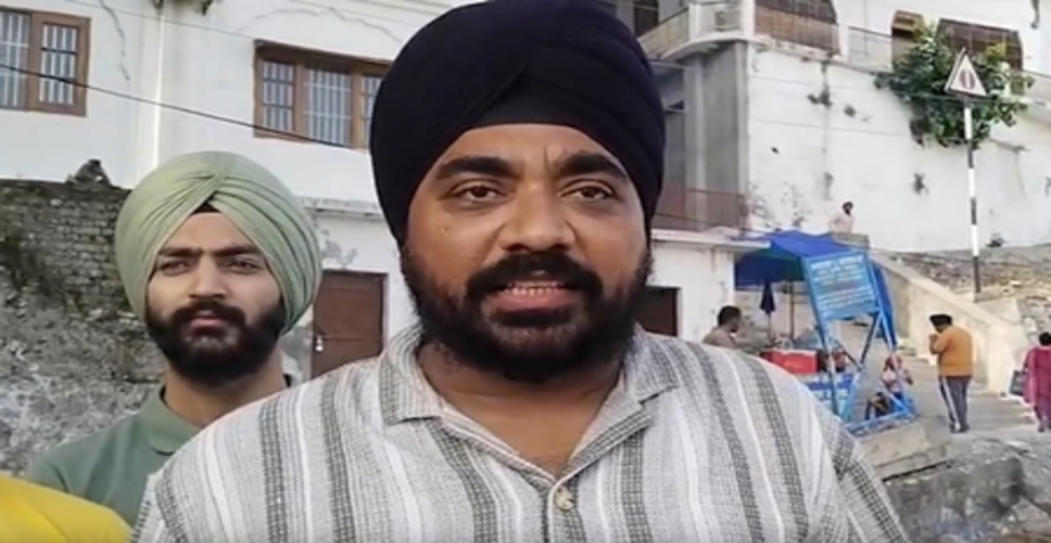 सिरमौर में यमुना घाट की बदहाल स्थिति पर श्रद्धालुओं ने जताई चिंता, नमामि गंगे परियोजना की रफ्तार पर उठाए सवाल