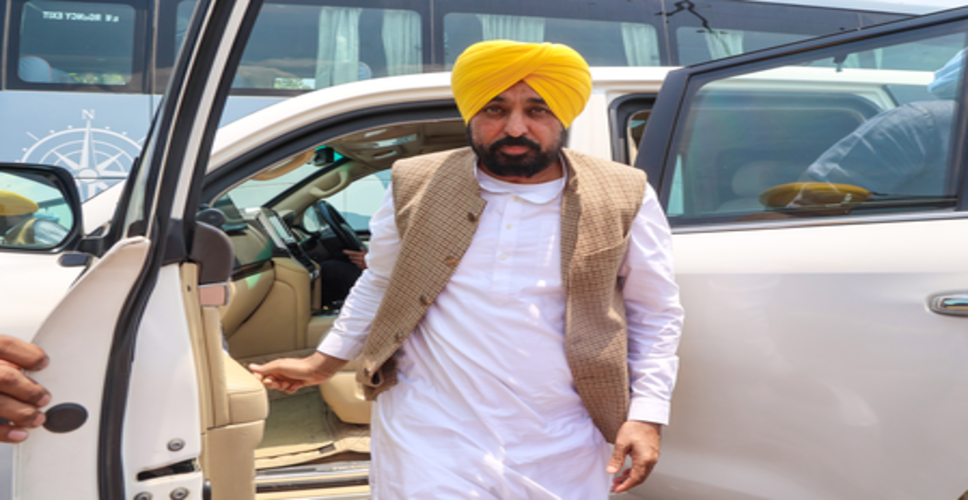 &lsquo;यह सामान्य मुलाकात नहीं, रेकी है&rsquo;, संजीव अरोड़ा से मुलाकात पर सीएम भगवंत मान पर बिट्टू का हमला