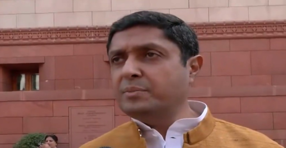 खाद संकट और तेल के बढ़ते दाम पर उज्ज्वल रमन सिंह का तंज, कहा-बिना वैश्विक संकट यूपी में क्यों थी यूरिया की कमी