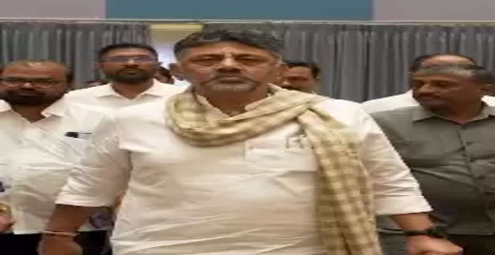कर्नाटक का सीएम पद पार्टी हाईकमान और हमारे बीच का मामला, सार्वजनिक चर्चा न हो: डीके शिवकुमार