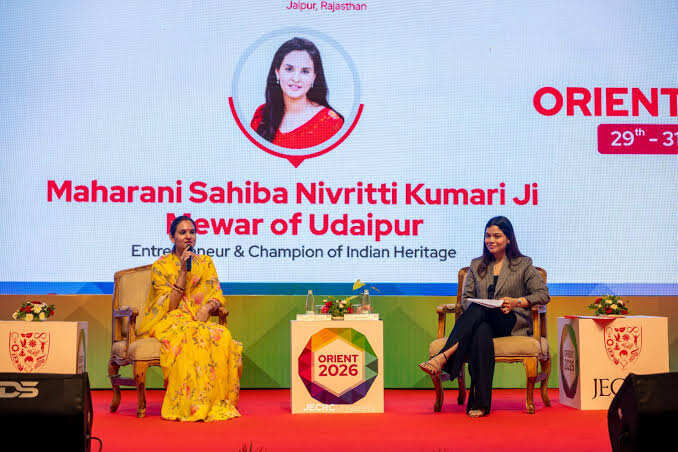 JECRC यूनिवर्सिटी में निवृत्ति कुमारी मेवाड़ का प्रेरक संबोधन, वीडियो में जाने बोलीं- 'विदेसी भाषा सीखजो, पण मायड़ भासा कदे मत छोड़जो'