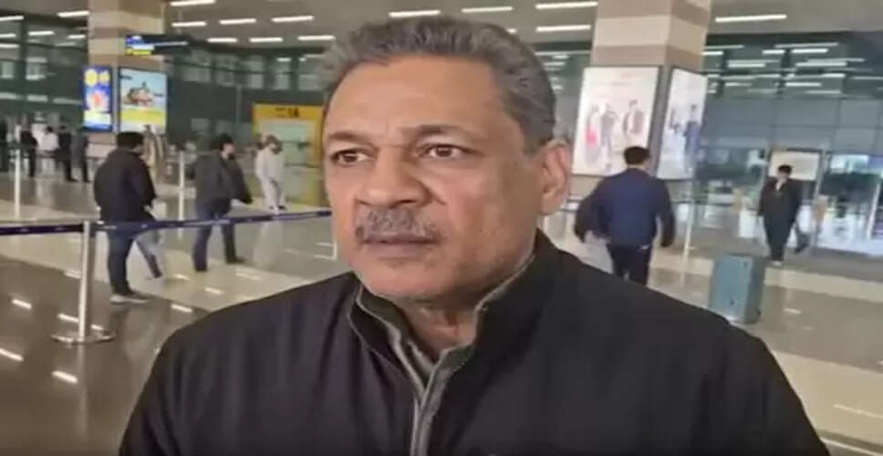 भारत में बंगाली हिंदू असुरक्षित, भारतीय को बांग्लादेशी न कहा जाए : कीर्ति आजाद