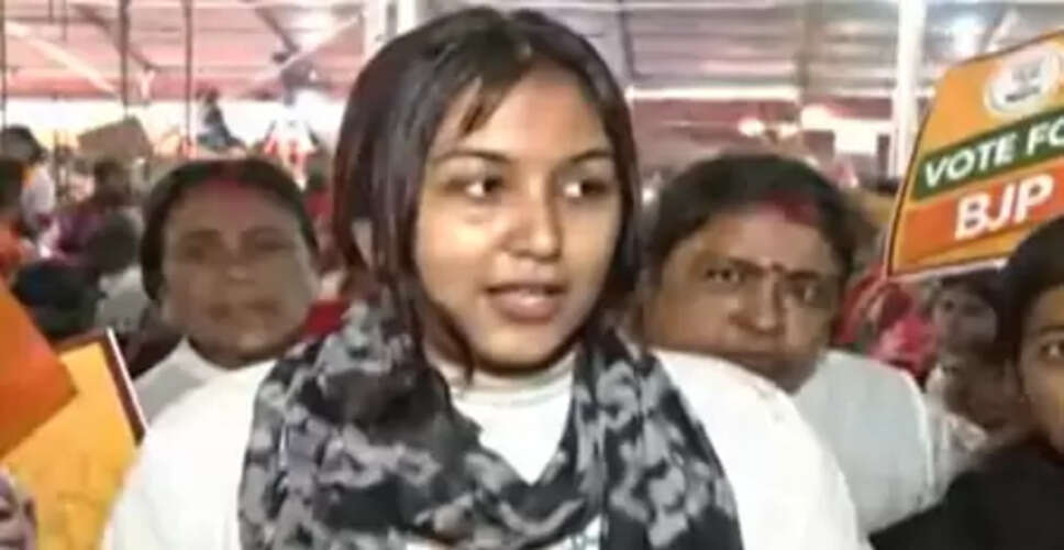 पीएम मोदी के पश्चिम बंगाल दौरे पर जनता ने जताई खुशी