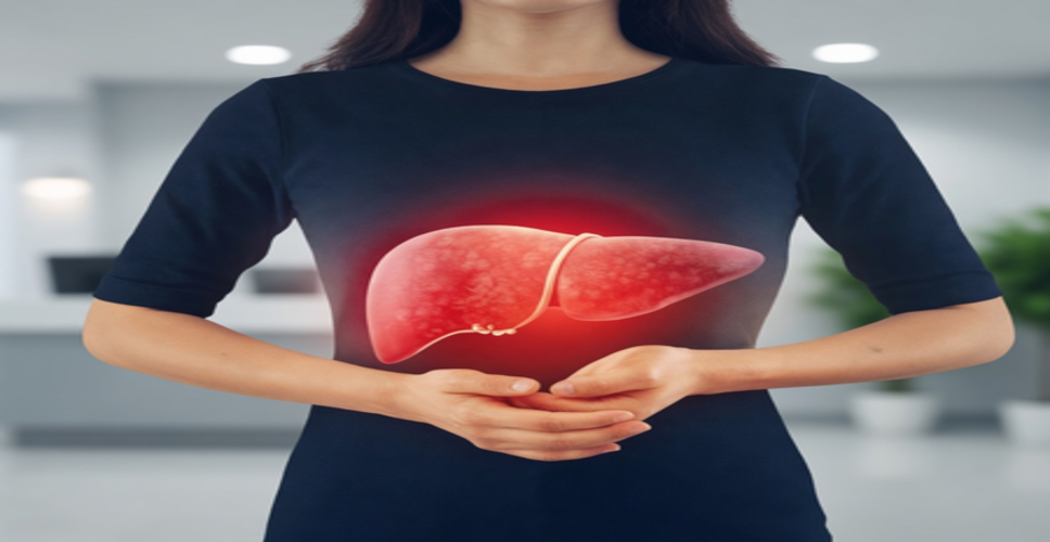 स्वस्थ लिवर है सेहतमंद जीवन की नींव, रोजाना करें ये 10 आसान योगासन