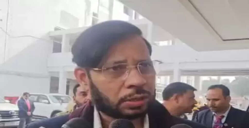 'वंदे मातरम' के विरोधी मां और मातृभूमि का अपमान कर रहे हैं : मनोज पांडे