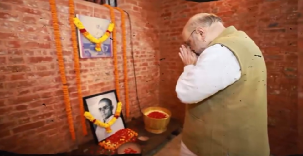 गृह मंत्री अमित शाह समेत कई मुख्यमंत्रियों और भाजपा नेताओं ने वीर सावरकर को दी श्रद्धांजलि