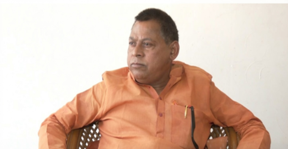 'अनर्गल बयानबाजी बंद करो, वरना जवाब दूंगा': सुभाष यादव ने साधु यादव को दी चेतावनी