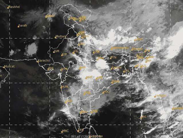 राजस्थान में कमजोर पड़ा मानसून, सामान्य से 18% कम हुई बारिश; आज 19 जिलों में बारिश के आसार